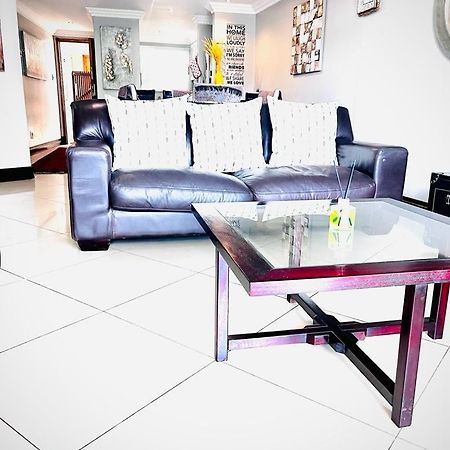 The Sails Penthouse With Private Rooftop Pool Durban Exteriör bild